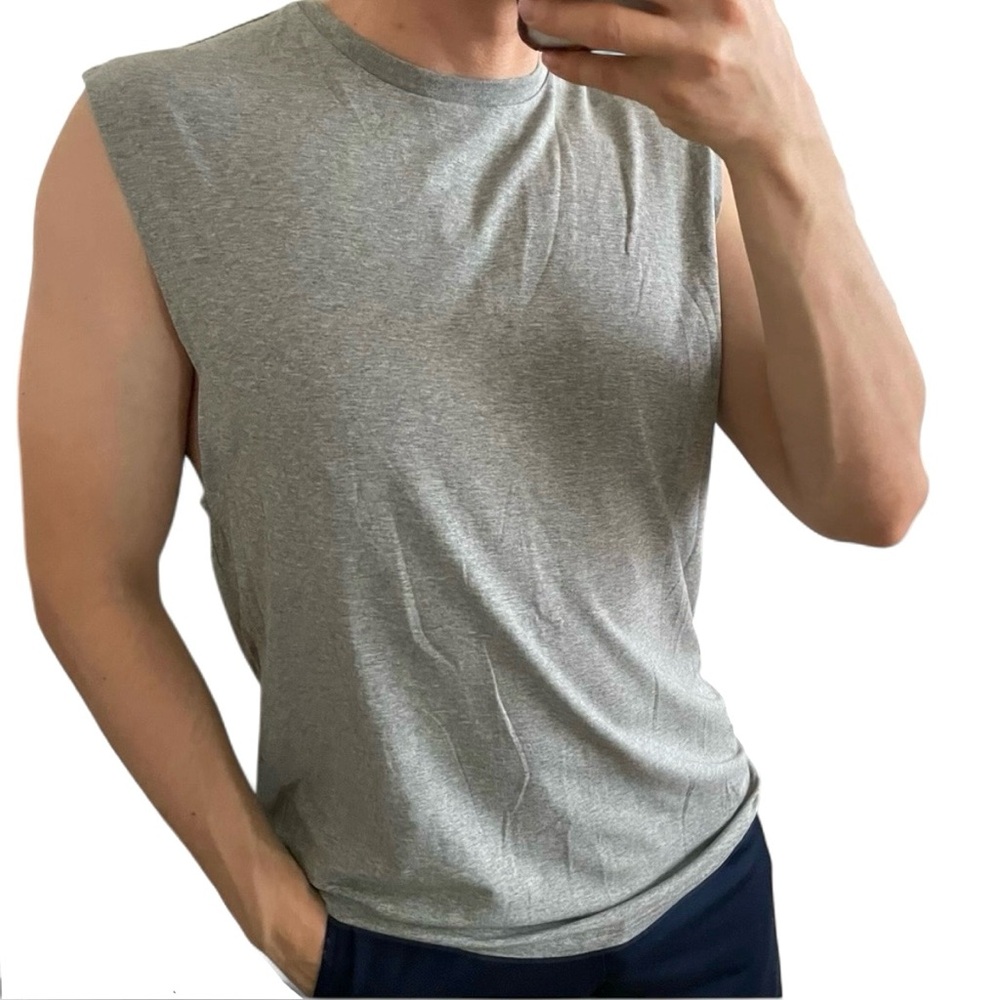 Express NWT Gray Stretch Soft Slim Sleeveless Muscle Tank Top Size Medium